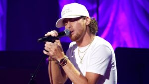 Bailey Zimmerman Celebrates HARDY at ACM Honors With ‘Signed, Sober You’ Performance