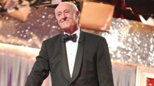 'Dancing With the Stars' Renames the Mirrorball Trophy in Honor of Late Judge Len Goodman