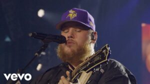 Luke Combs’ ‘Fast Car’ Cover Tops Hot Country Songs Chart: ‘I’m Just Glad This Song Got Another Life’