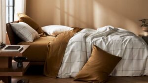 Brooklinen's Friends & Family Sale Is Here to Prep You for Cooler Temps: Save 20% on Cozy Bedding