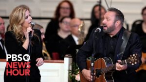 Garth Brooks & Trisha Yearwood Perform ‘Imagine’ During First Lady Rosalynn Carter Memorial