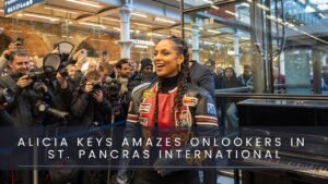 Watch Alicia Keys surprise fans with London train station performance
