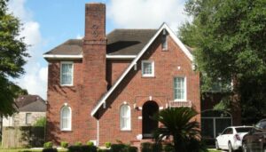 BeyoncÃ©’s Childhood Home in Houston Catches Fire on Christmas Day