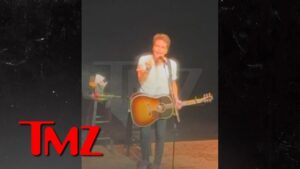 Richard Marx Calls Out Concertgoer Talking Through His Performance: ‘Learn Some F—ing Manners’