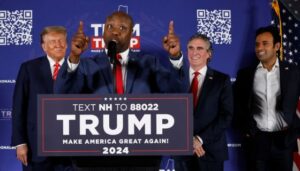 Sen. Tim Scott Shucks & Jives For Trump, Social Media Clowns Him