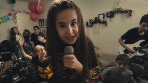 Little kids go viral with cover of Nine Inch Nails’ ‘Wish’