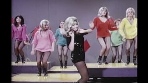 Nancy Sinatra Reacts to BeyoncÃ©’s ‘Ya Ya’ Sampling ‘These Boots Are Made for Walkin”