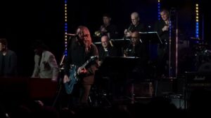 Watch Dave Grohl’s fiery cover of Wingsâ ‘Live And Let Die’ at Love Rocks NYC benefit show