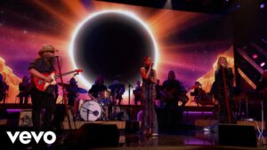 Chris Stapleton & Dua Lipa Release ‘Think I’m in Love With You’ Live Duet After ACM Awards