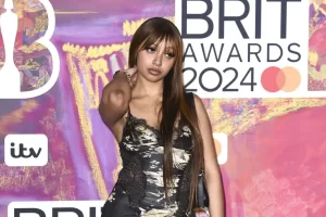 PinkPantheress Sparks Debate After Saying Songs Don’t Need To Be Longer Than 3 Minutes