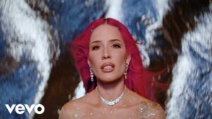 Britney Spears Deletes Post Saying Sheâs âUpsetâ About Halseyâs âLuckyâ Video: âFake Newsâ