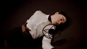 St. Vincent on Collaborating with Dave Grohl on New Album: ‘He Killed it’