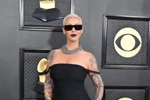 Amber Rose Walks Back BeyoncÃ© Speech Theft Claims After Beyhive Swarms