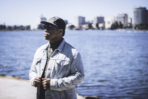 Jonah Melvon releases music video ‘Sunday Mornings’