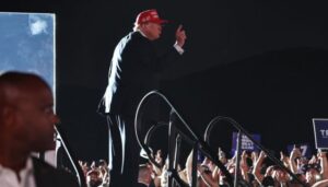 Trump Rallygoers Stranded In Coachella, Xitter Laughs At MAGA Fail