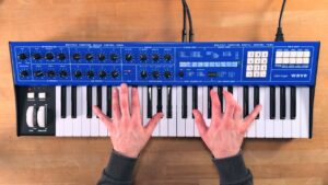 Behringer Wave Review: Wave Surfing Like Itâs 1981