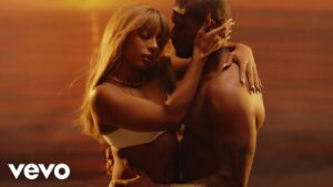 Victoria MonÃ©t & Usher’s ‘SOS’ Crowns Adult R&B Airplay Chart