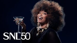Lizzo Throws Shade at Trumpâs Tariffs With ‘Tariffied’ Shirt on ‘SNL’: Watch