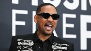 Will Smith Teases Return In New 'Men In Black' Movie: 'They Just [Offered Me] The Bag'
