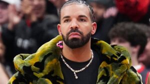 Drake's Phone Number Gets Leaked On A Stream