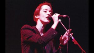 Suzanne Vega: Police “advised” me not to play Glastonbury headline show