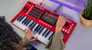 4 Small Synths with Small Prices – Synth Deals of the Week!