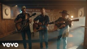 Dierks Bentley Talks ‘Mixing the Bluegrass With the Kickass’ on New Album âBroken Branchesâ With Miranda Lambert & Riley Green